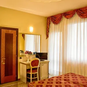 Отель Internazionale Terme